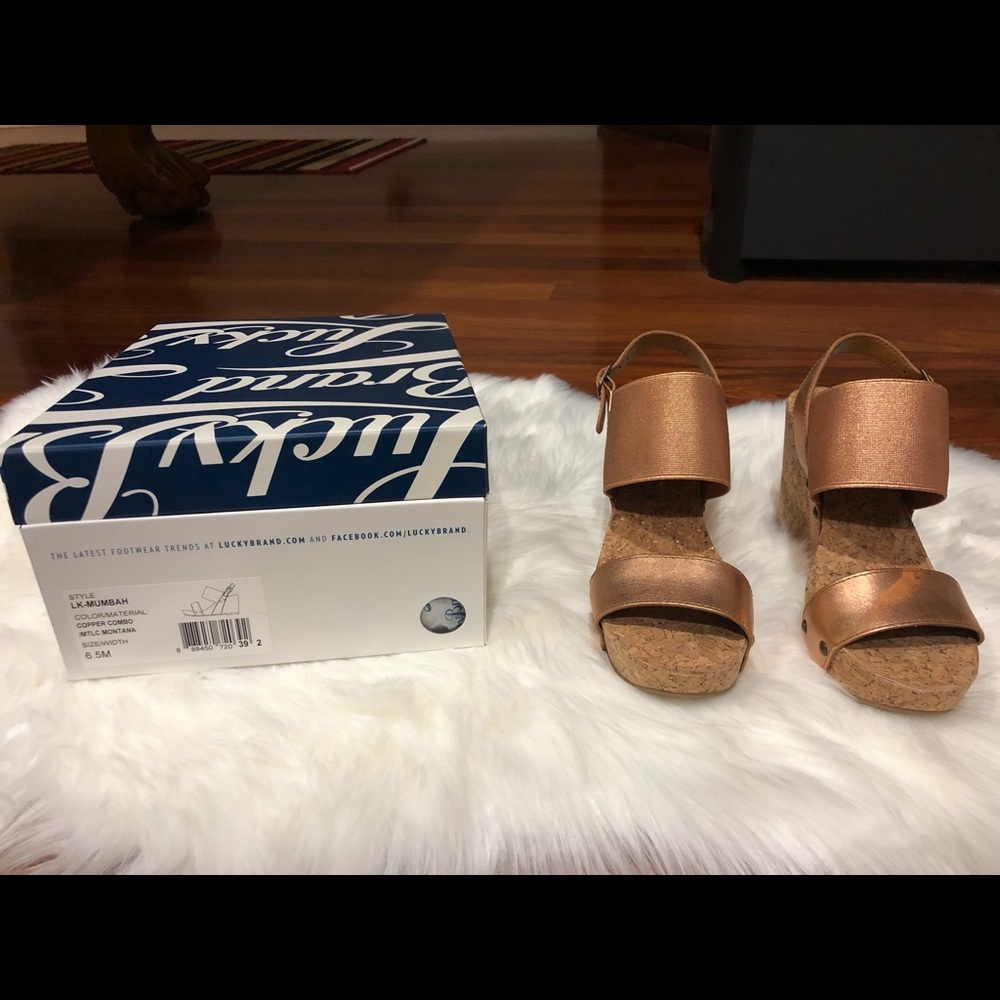 Sold Out Lucky Brand Leather Mumbah Wedge Sandal - Picture 4 of 8
